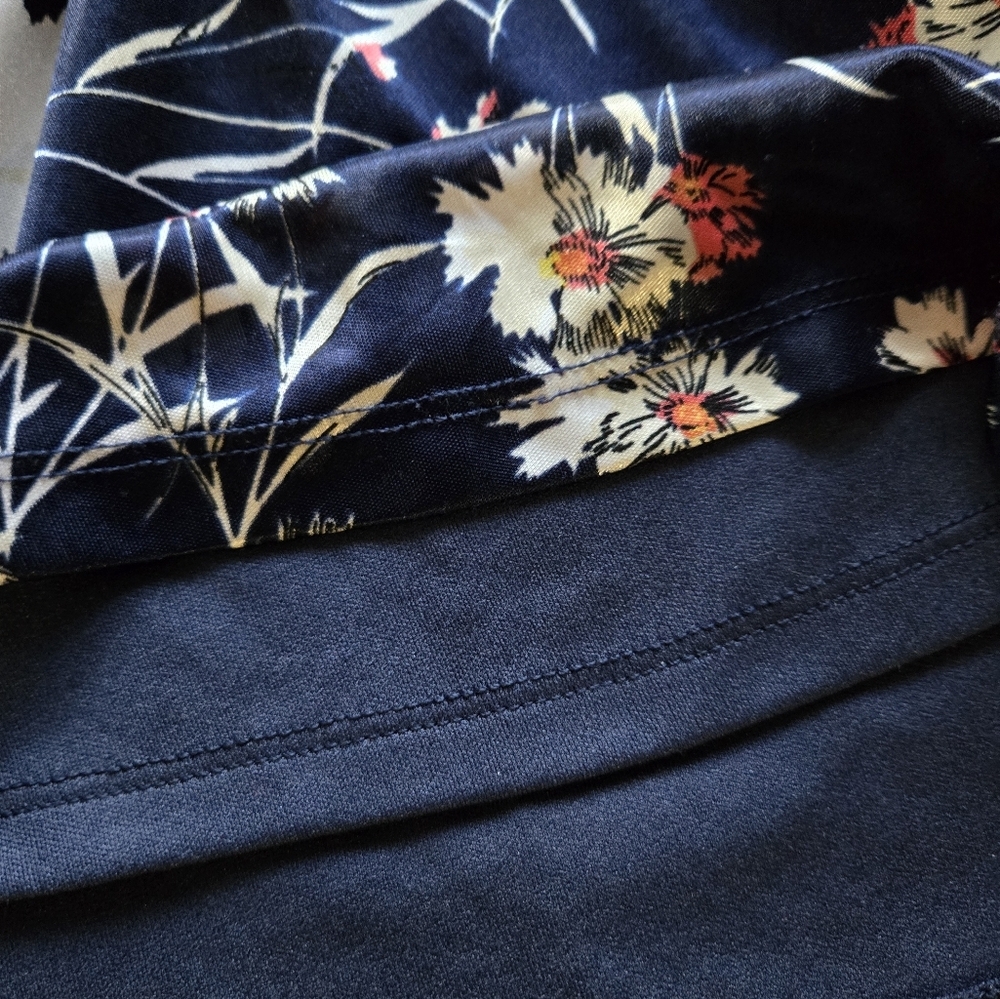 Torrid Floral Print Crop Top - Blue, Pink and White - Picture 7 of 7